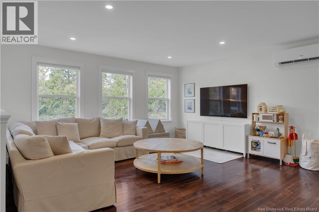 1820 Sandy Point Road, Saint John, New Brunswick  E2K 5E9 - Photo 10 - NB129937