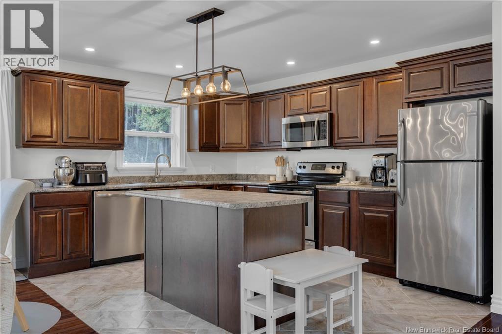 1820 Sandy Point Road, Saint John, New Brunswick  E2K 5E9 - Photo 13 - NB129937