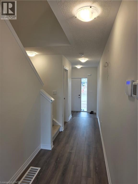 11 Pine Warbler Street, Kitchener, Ontario  N2P 0L7 - Photo 2 - 40789011