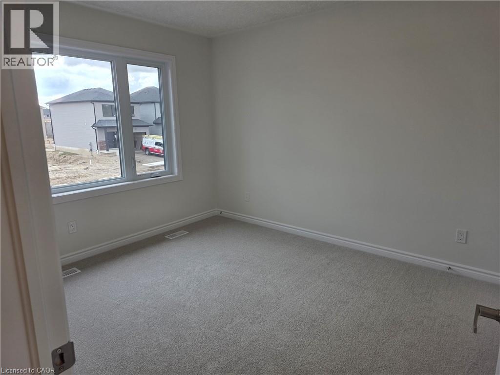 11 Pine Warbler Street, Kitchener, Ontario  N2P 0L7 - Photo 21 - 40789011