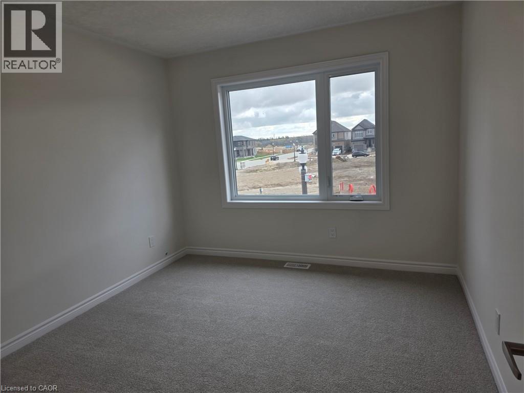 11 Pine Warbler Street, Kitchener, Ontario  N2P 0L7 - Photo 22 - 40789011