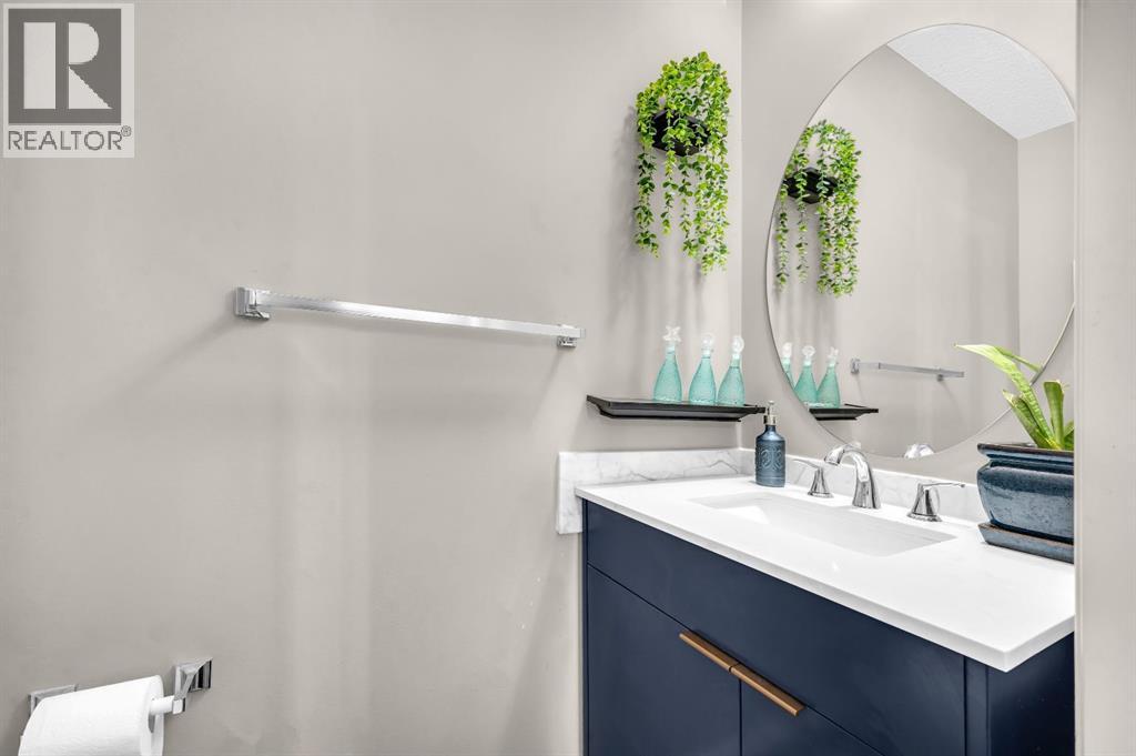 207 Elgin Meadows Se, Calgary, Alberta  T2Z 0M3 - Photo 17 - A2268805