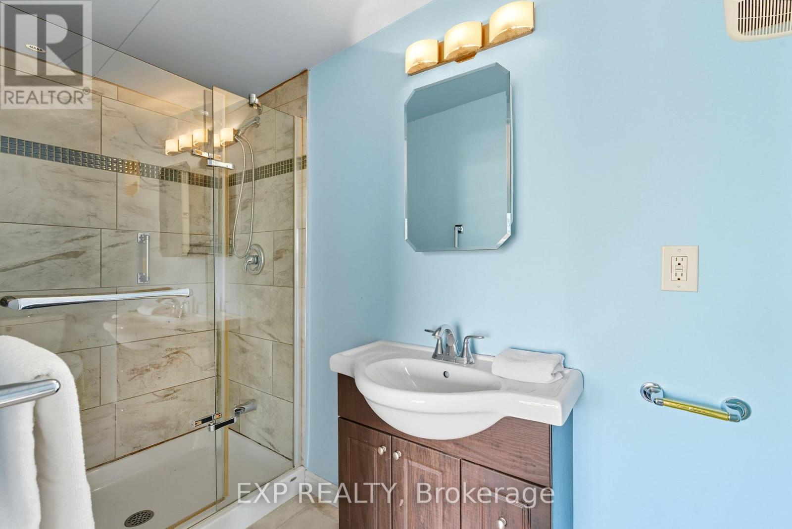 5904 Prospect Street, Niagara Falls, Ontario  L2G 1G8 - Photo 23 - X12399943