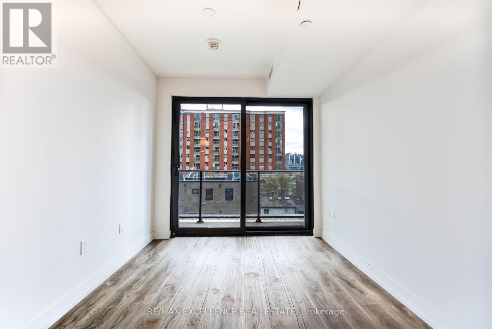 505 - 1 Jarvis Street, Hamilton, Ontario  L8R 3J2 - Photo 4 - X12562588