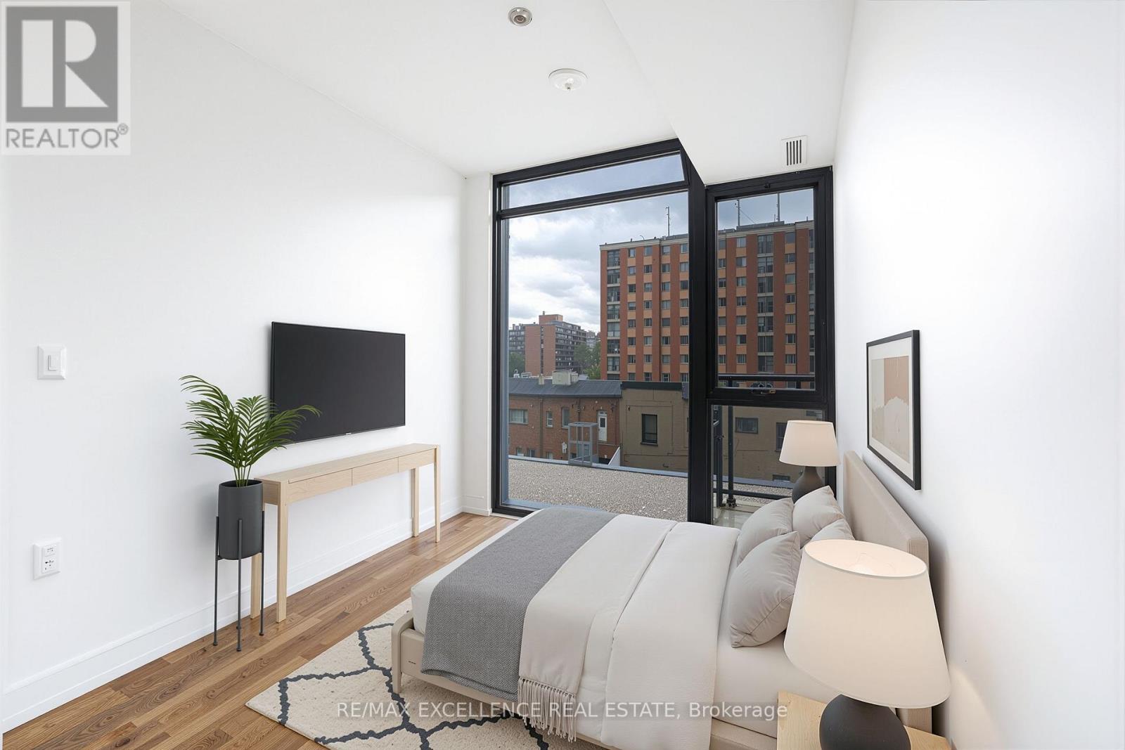 505 - 1 Jarvis Street, Hamilton, Ontario  L8R 3J2 - Photo 8 - X12562588