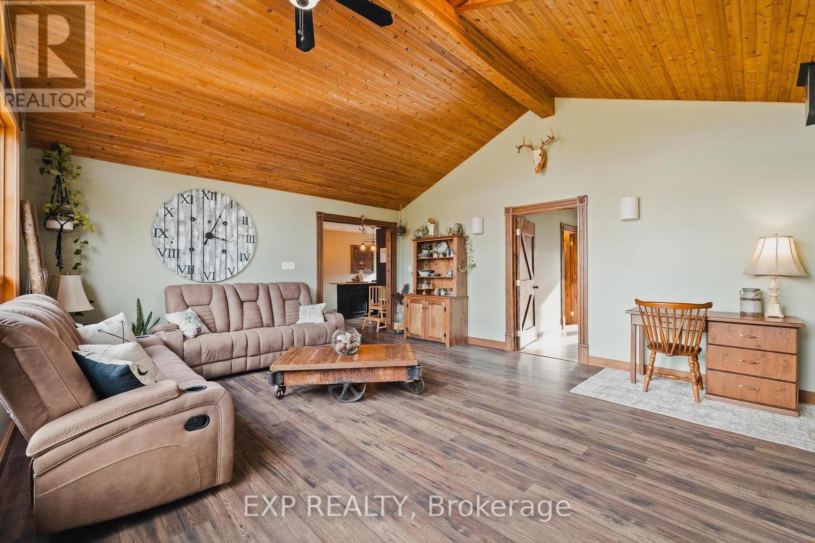 342008 Concession 14 Road, Georgian Bluffs, Ontario  N0H 2T0 - Photo 14 - X12562678