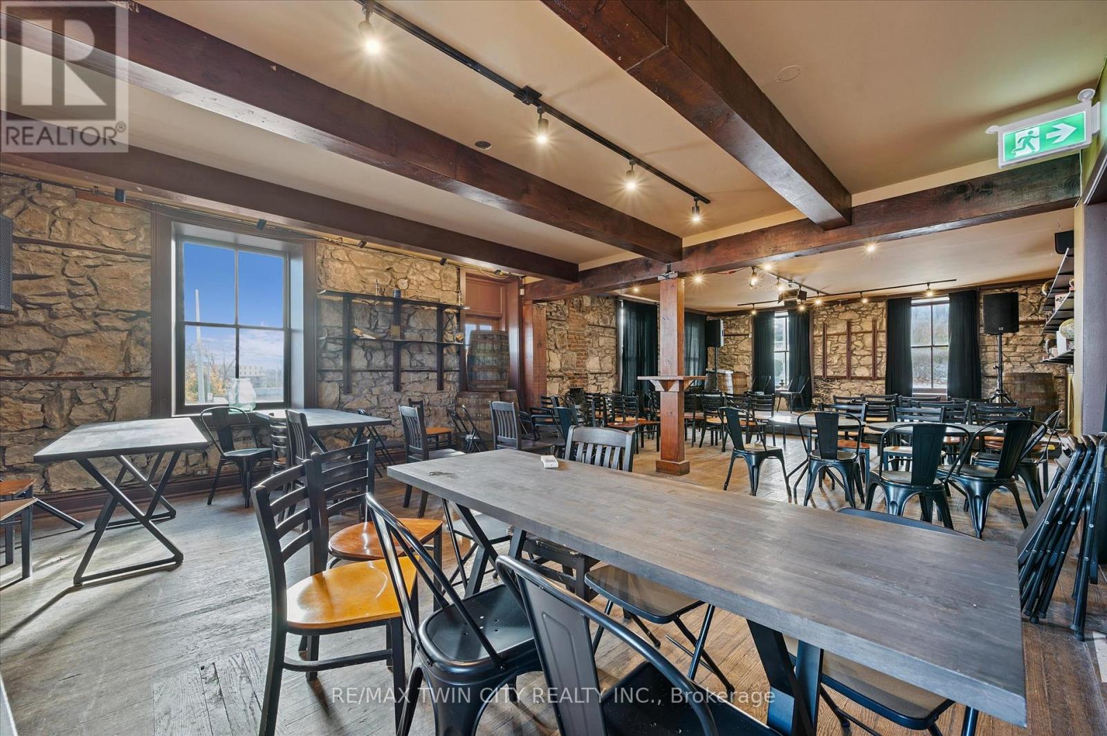 B - 49 Norfolk Street, Guelph, Ontario  N1H 4J1 - Photo 3 - X12562692