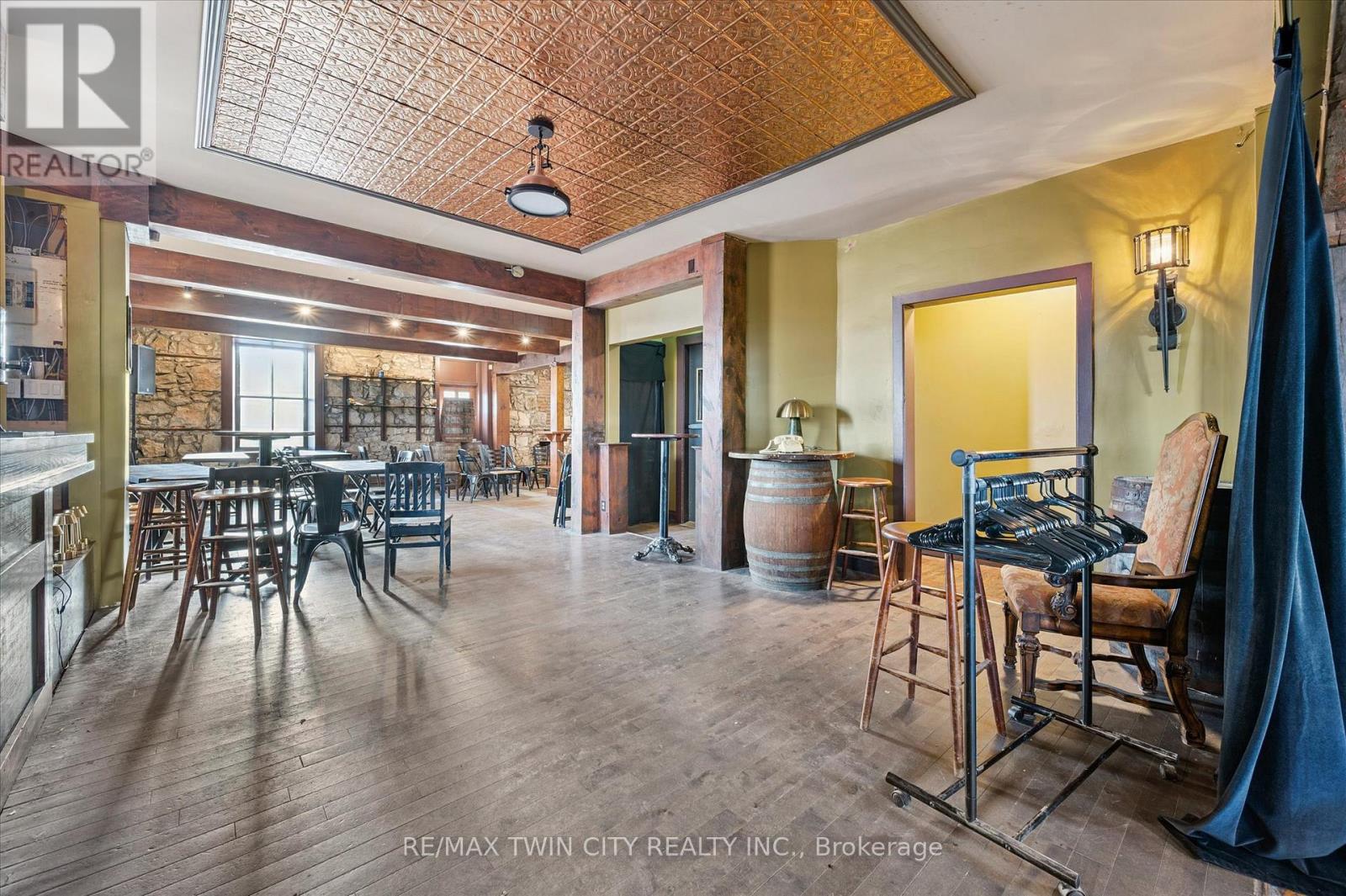 B - 49 Norfolk Street, Guelph, Ontario  N1H 4J1 - Photo 6 - X12562692