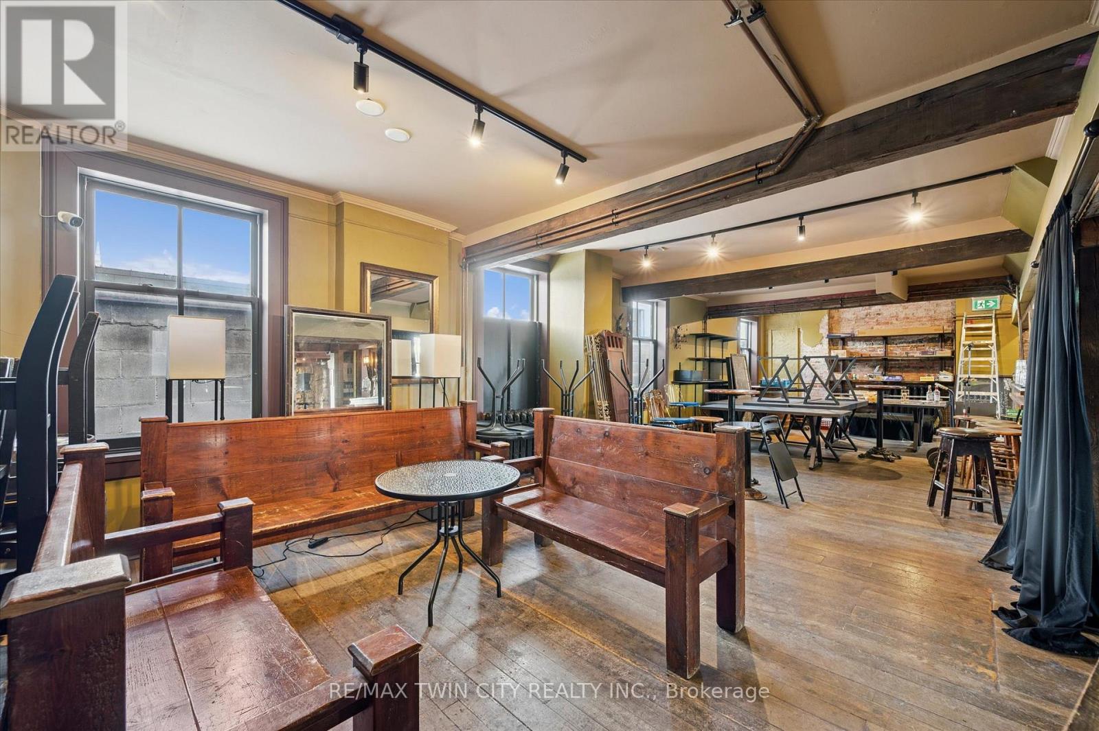 B - 49 Norfolk Street, Guelph, Ontario  N1H 4J1 - Photo 8 - X12562692