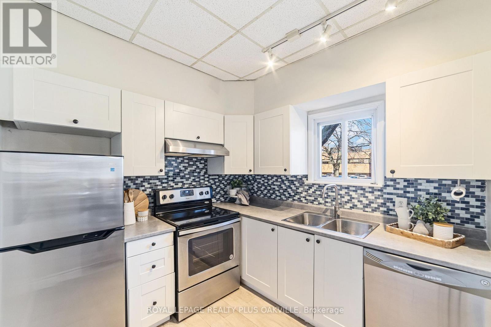 58 Lorne Avenue, Hamilton, Ontario  L8M 2X8 - Photo 10 - X12562724