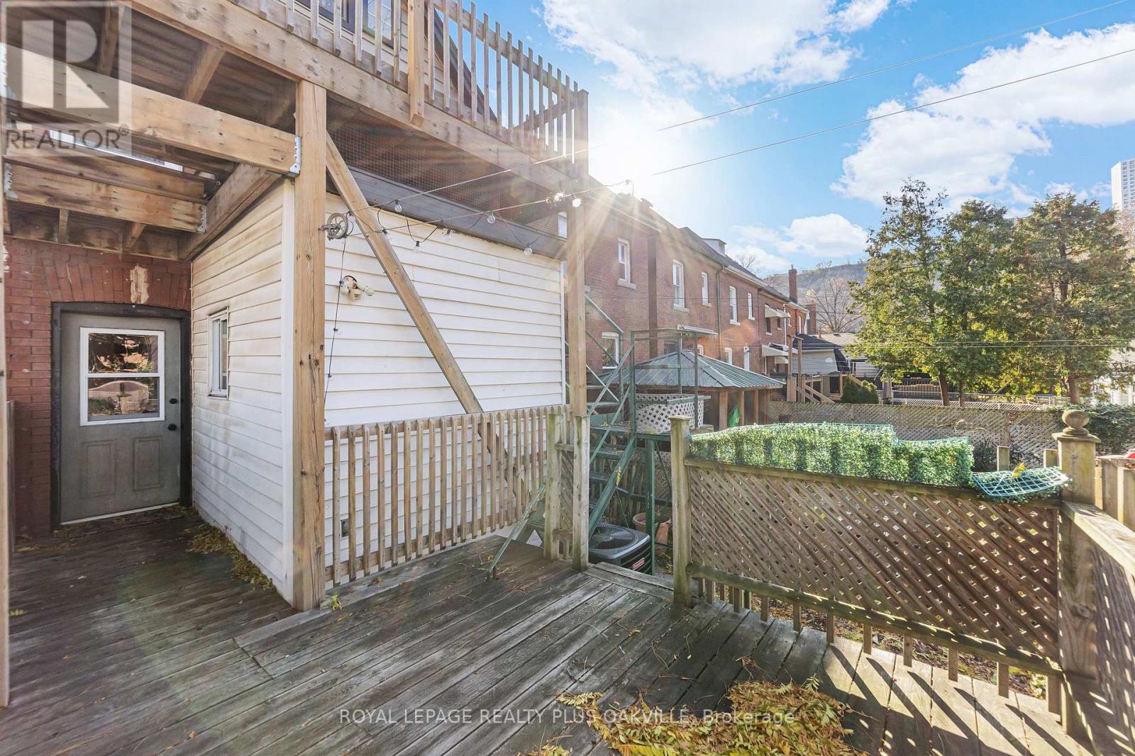 58 Lorne Avenue, Hamilton, Ontario  L8M 2X8 - Photo 9 - X12562724