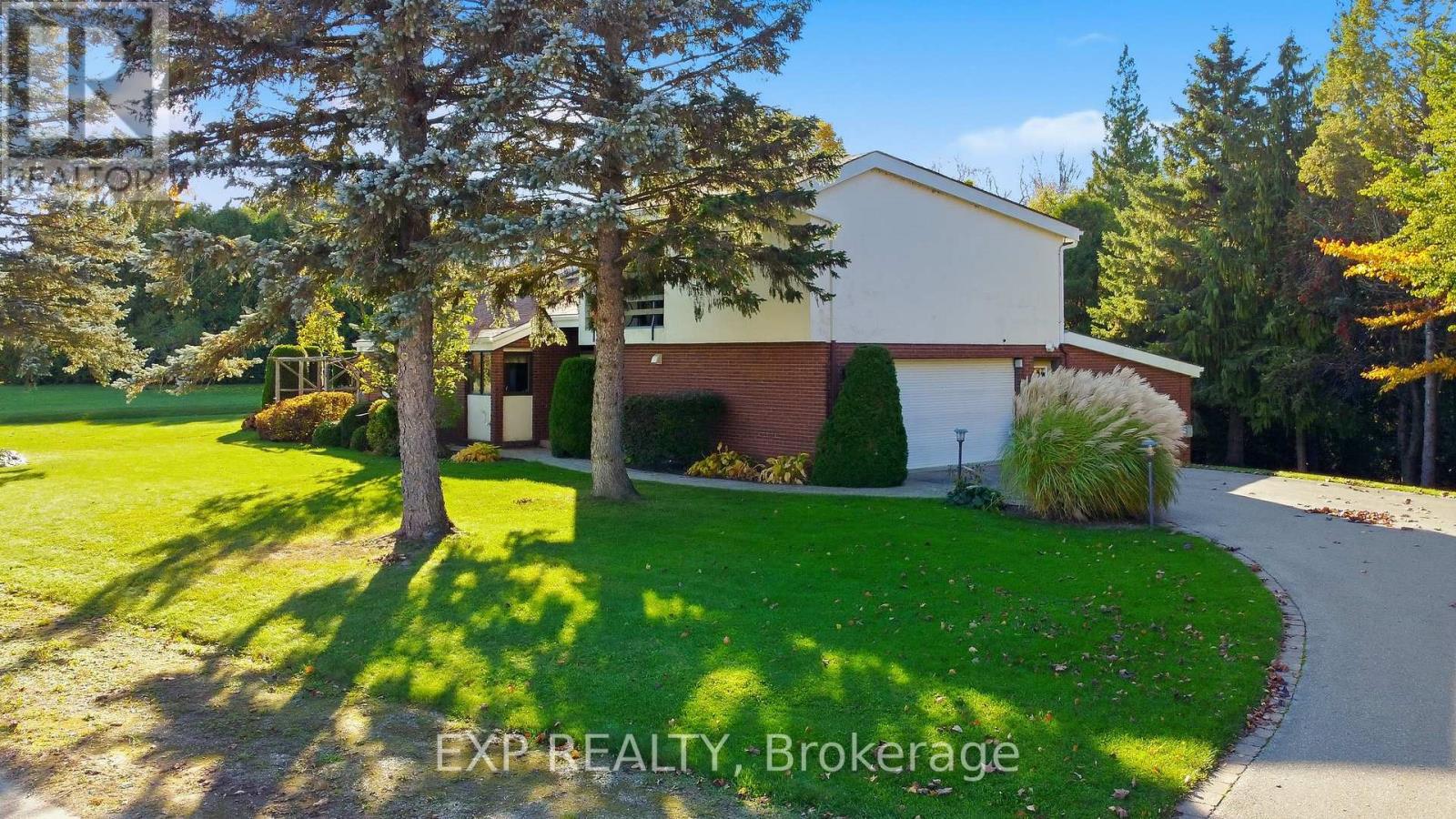 164 Arthur Taylor Lane, Blue Mountains, Ontario  N0H 1J0 - Photo 2 - X12562744