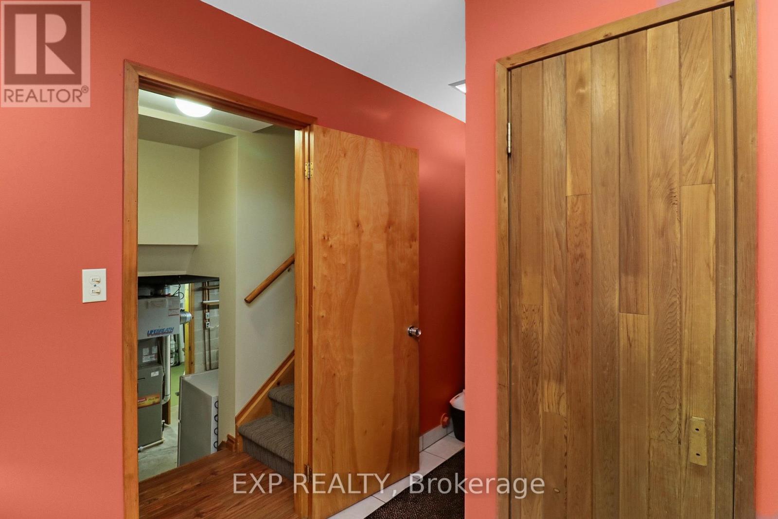 164 Arthur Taylor Lane, Blue Mountains, Ontario  N0H 1J0 - Photo 44 - X12562744