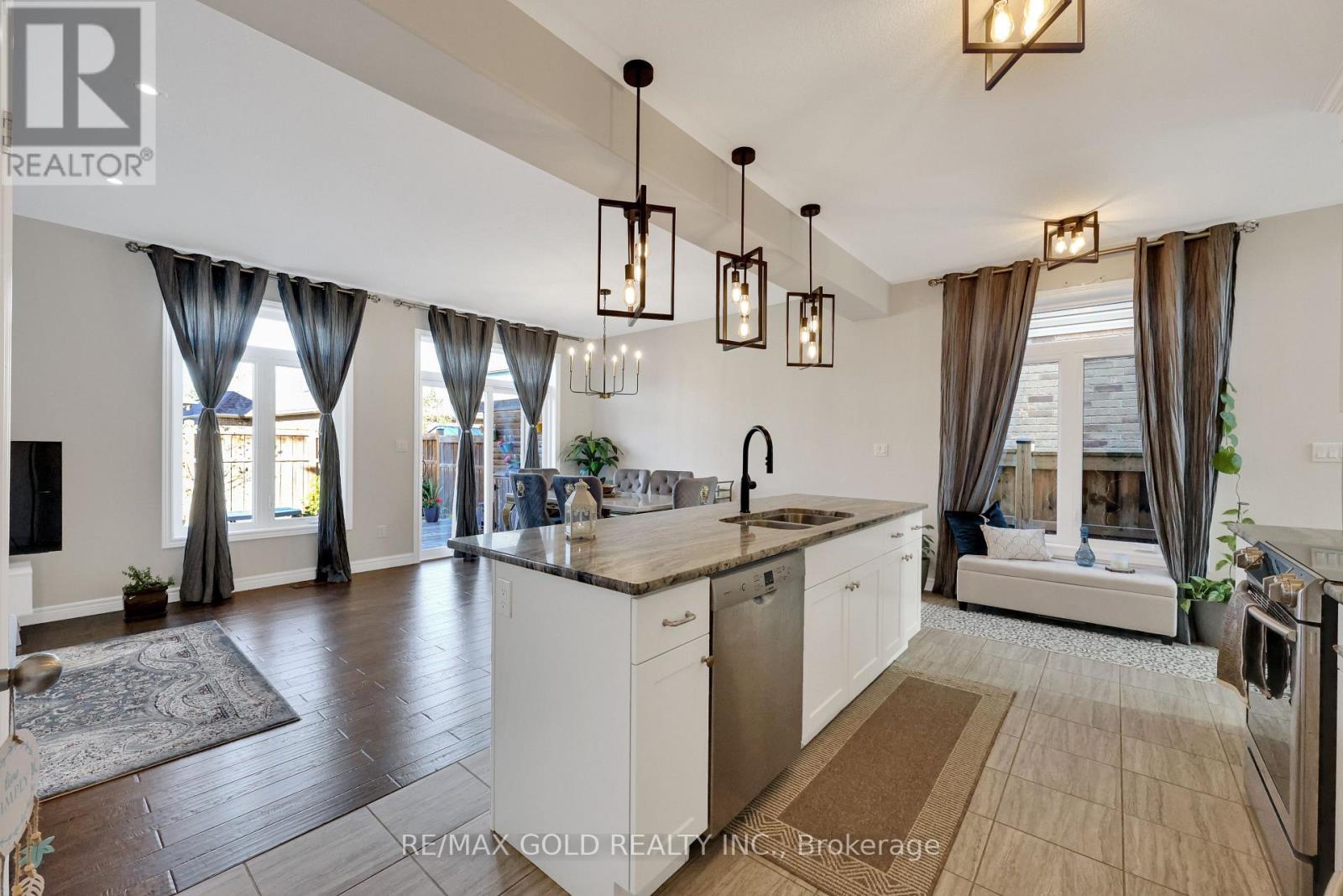 137 Passchendaele Street, Woodstock, Ontario  N0J 1M0 - Photo 18 - X12562812