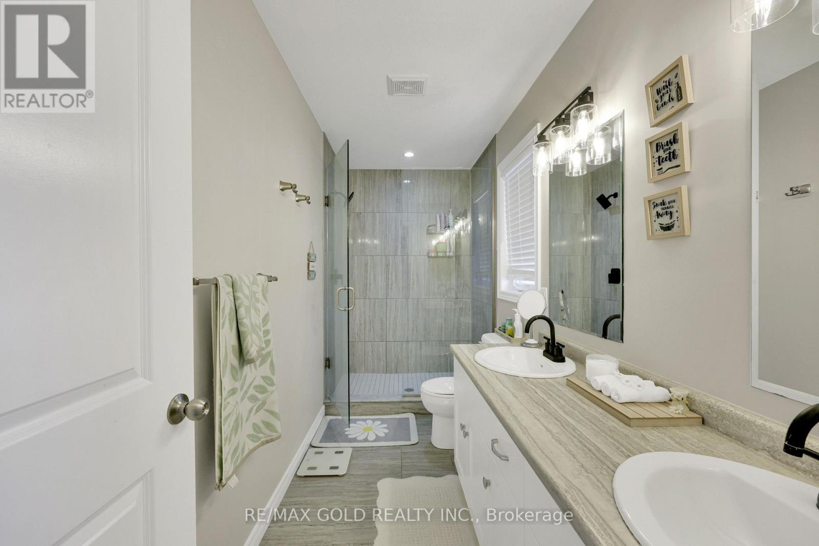 137 Passchendaele Street, Woodstock, Ontario  N0J 1M0 - Photo 28 - X12562812