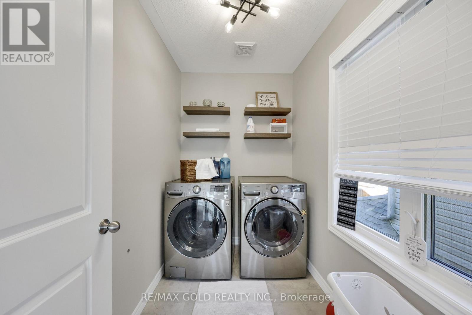 137 Passchendaele Street, Woodstock, Ontario  N0J 1M0 - Photo 33 - X12562812