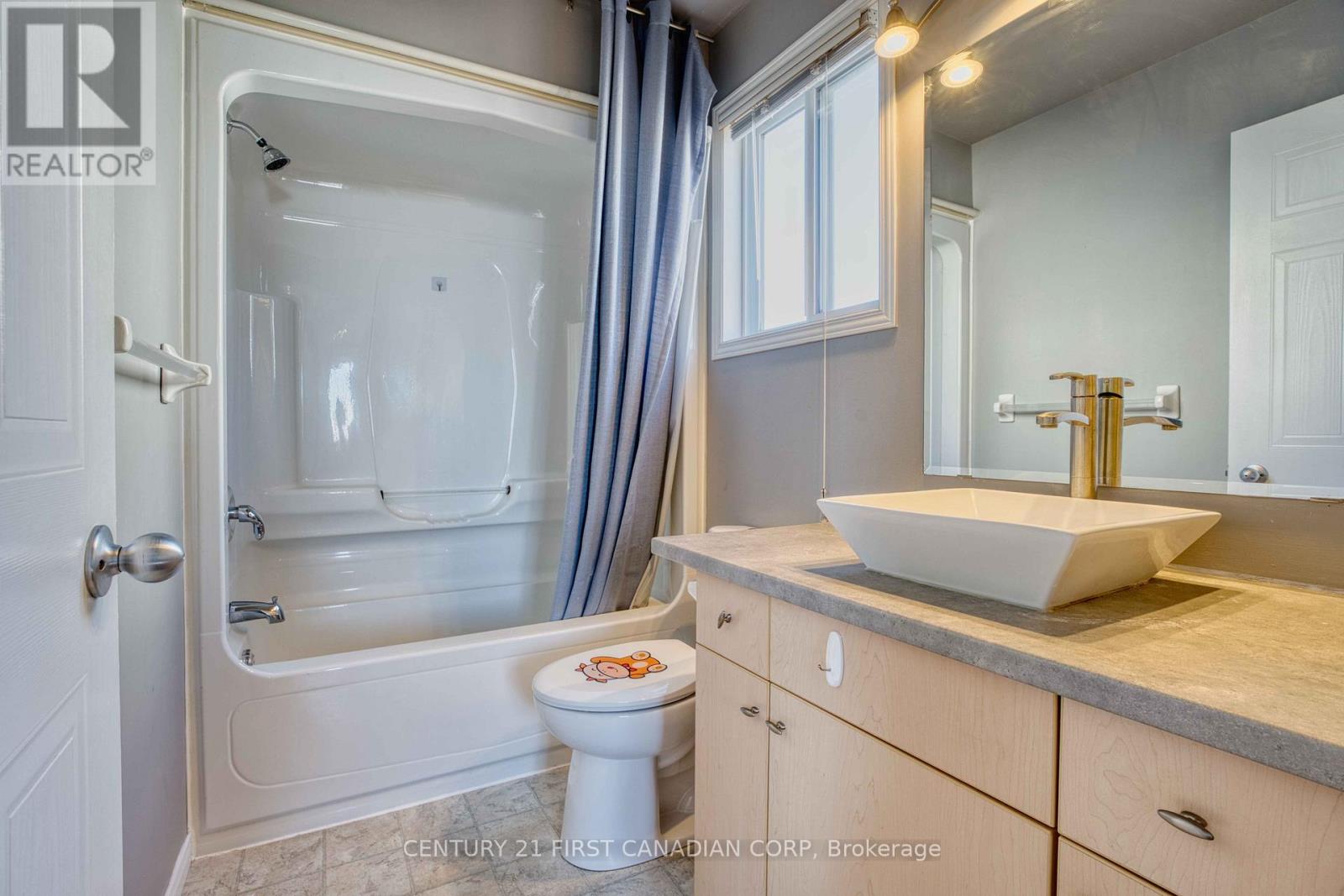 835 Whetherfield Street E, London North, Ontario  N6H 5T7 - Photo 21 - X12562868