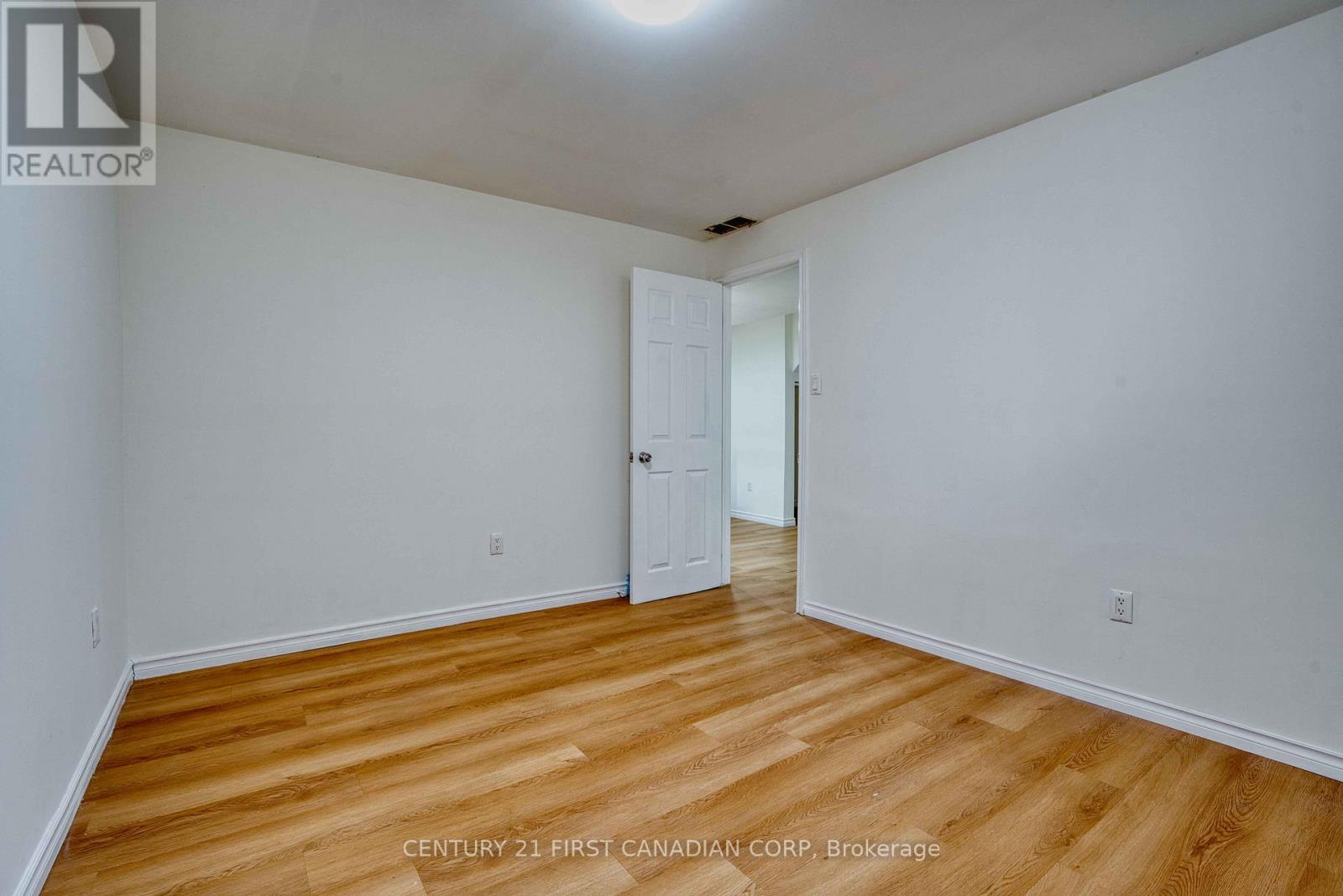 835 Whetherfield Street E, London North, Ontario  N6H 5T7 - Photo 36 - X12562868