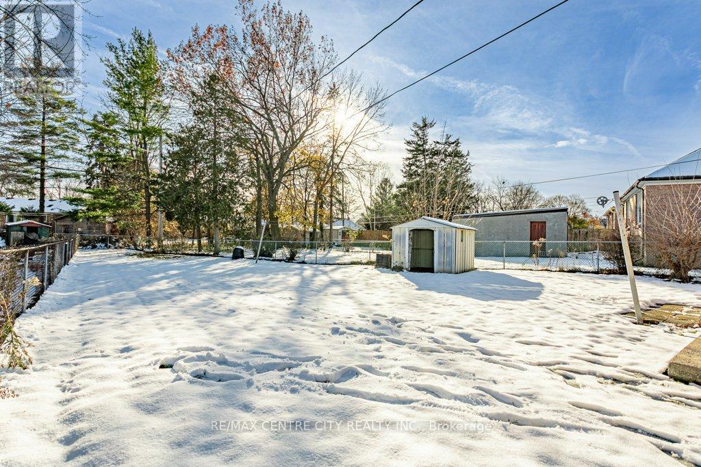 1429 Brydges Street, London East, Ontario  N5W 2C6 - Photo 26 - X12562928