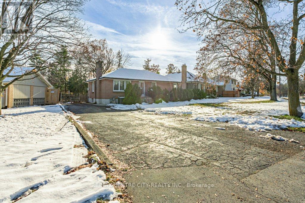 1429 Brydges Street, London East, Ontario  N5W 2C6 - Photo 4 - X12562928