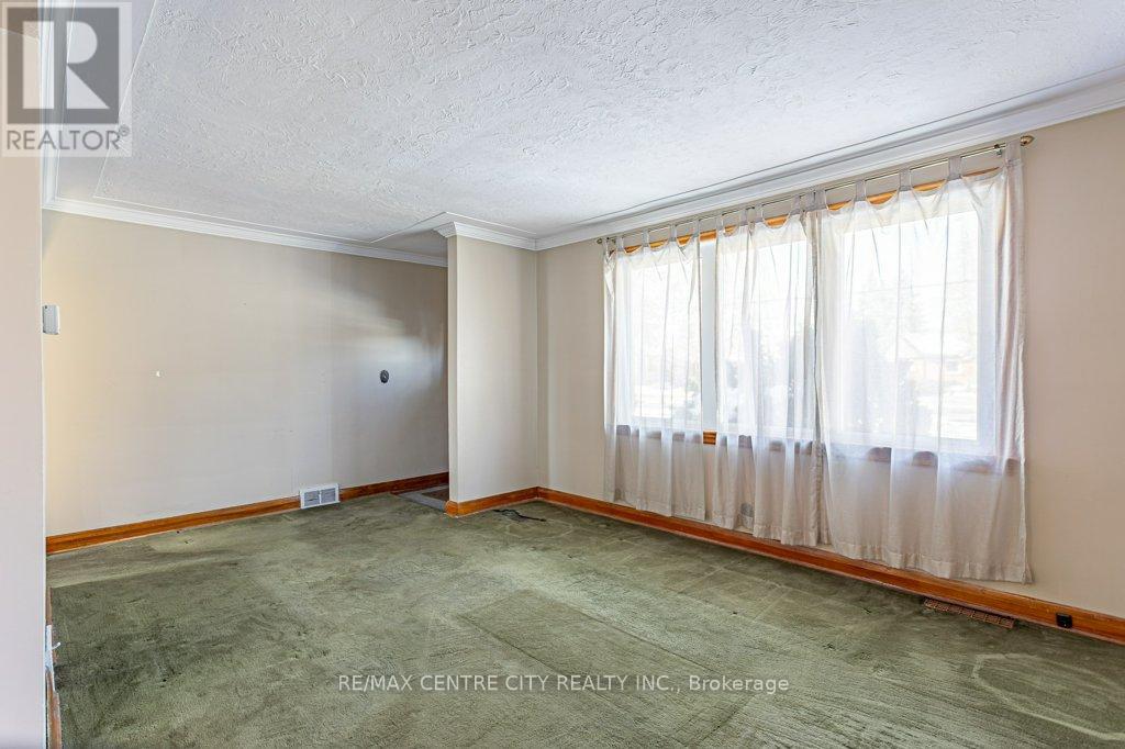 1429 Brydges Street, London East, Ontario  N5W 2C6 - Photo 7 - X12562928