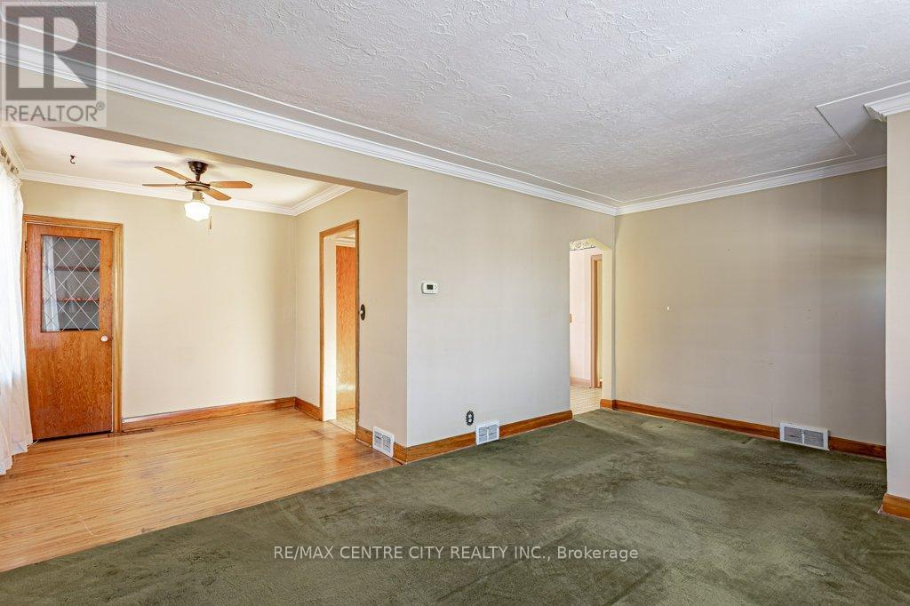 1429 Brydges Street, London East, Ontario  N5W 2C6 - Photo 8 - X12562928