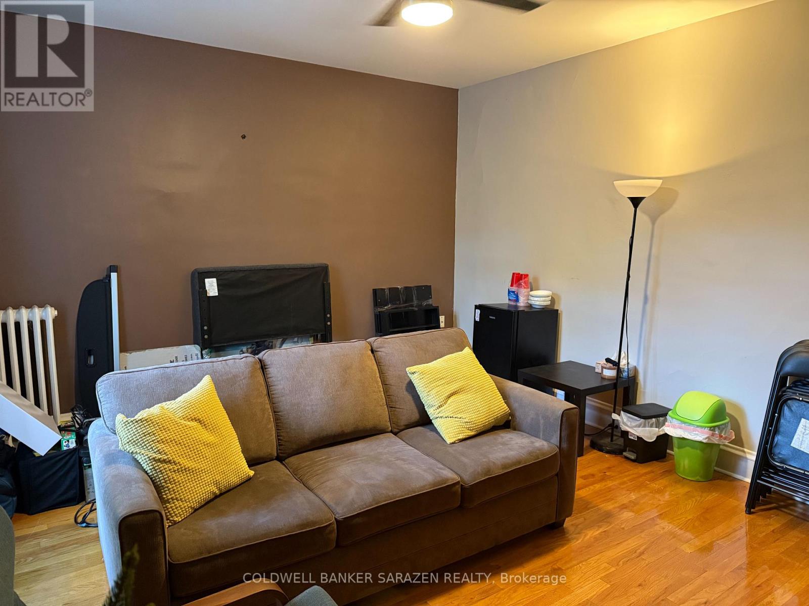 76 Fifth Avenue, Ottawa, Ontario  K1S 2M7 - Photo 2 - X12562878