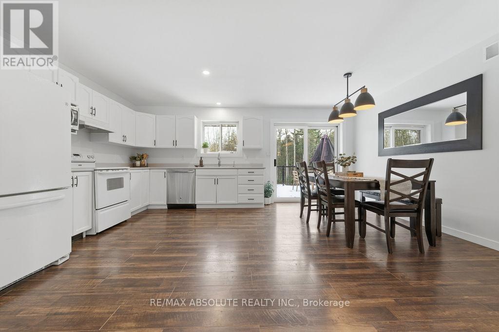 188 Milton Stewart Avenue, Mcnab/braeside, Ontario  K7S 0E1 - Photo 9 - X12562882