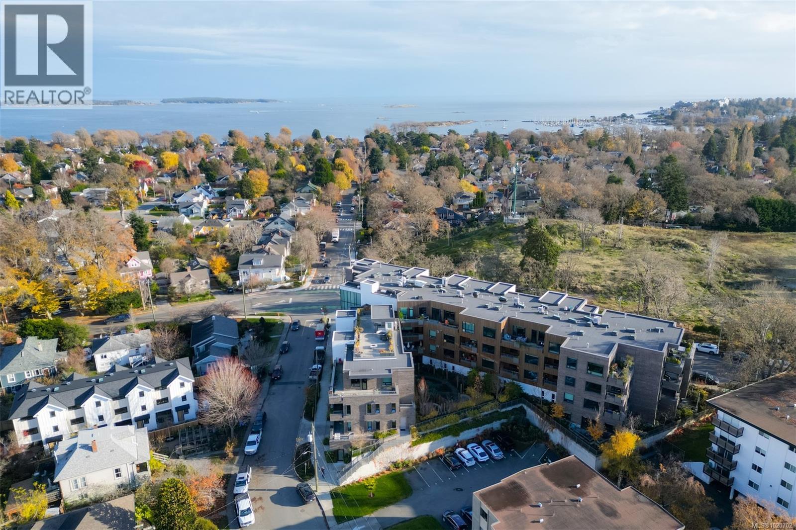 Ph5 2285 Bowker Ave, Oak Bay, British Columbia  V8R 2E2 - Photo 39 - 1020702