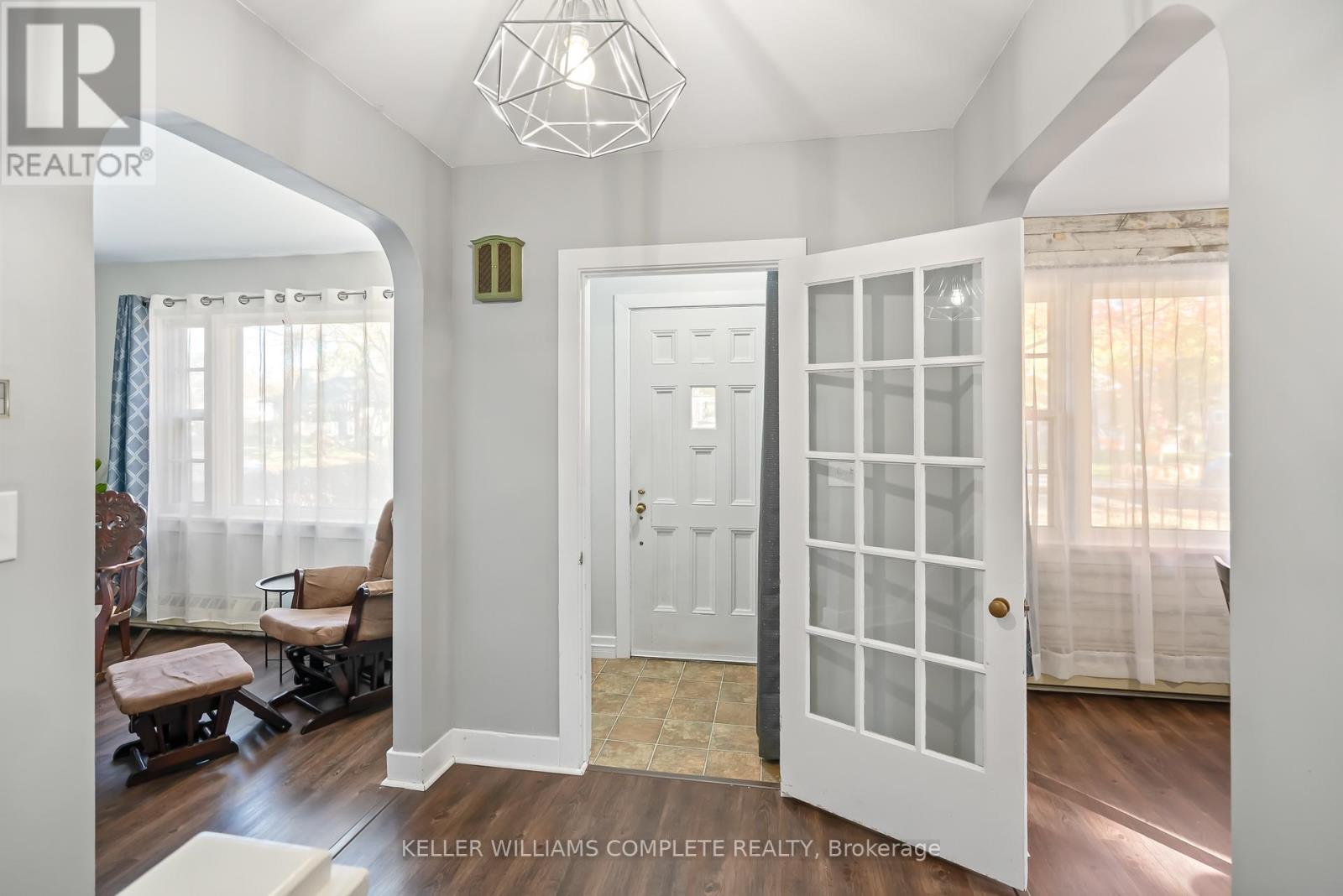 111 Price Avenue, Welland, Ontario  L3C 3Y3 - Photo 4 - X12562962