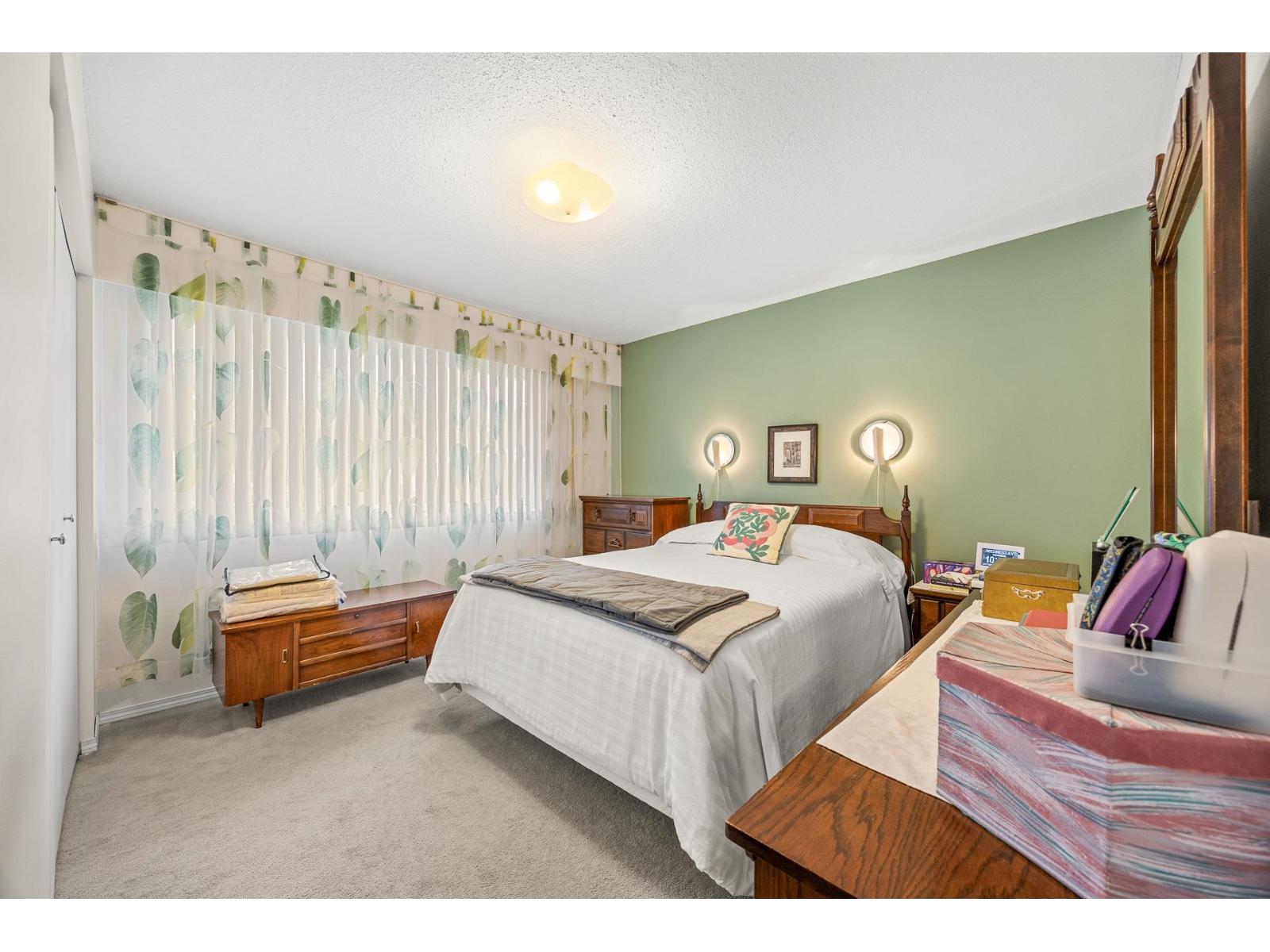 15856 Buena Vista Avenue, White Rock, British Columbia  V4B 2A3 - Photo 12 - R3059291