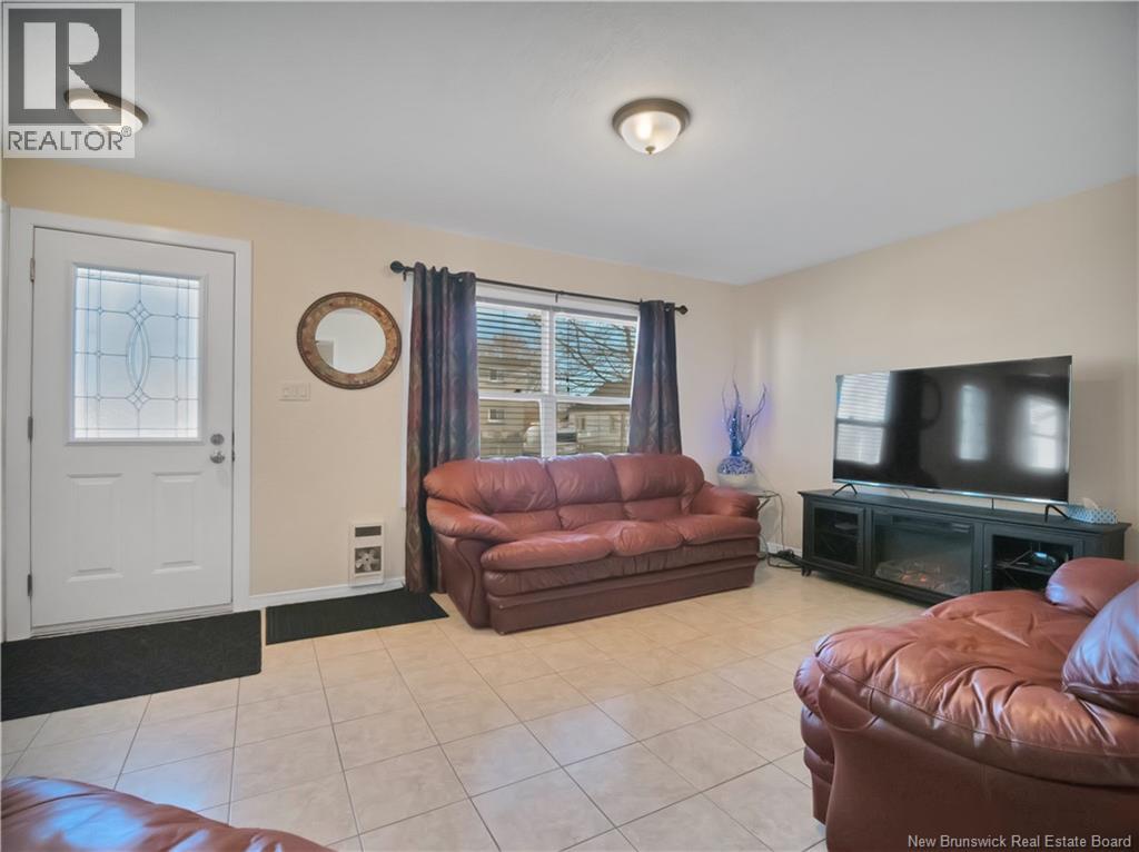 96 Atkinson, Moncton, New Brunswick  E1C 7S5 - Photo 8 - NB130344