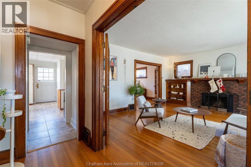 19 Victoria Avenue, Chatham, Ontario  N7L 2Z7 - Photo 6 - 25029181