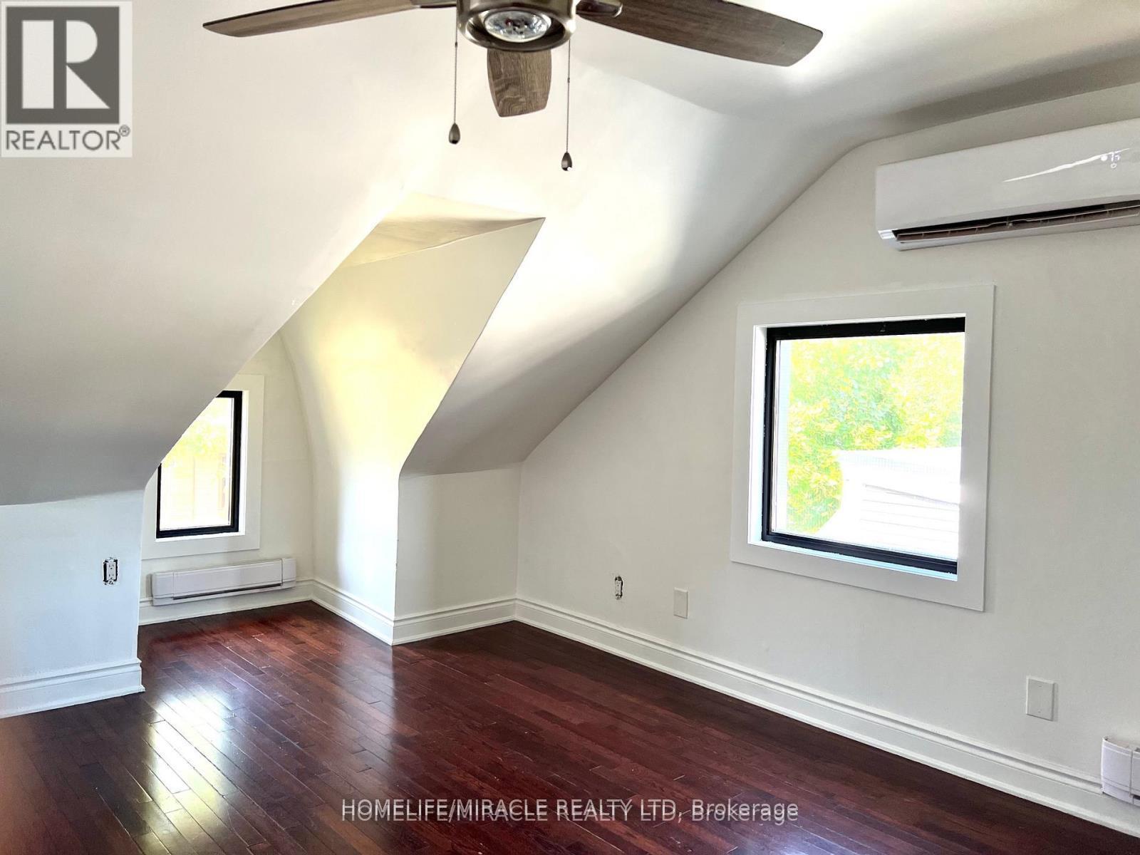 Apartment 2 - 1 Givins Street, Toronto, Ontario  M6J 2X5 - Photo 8 - C12560354