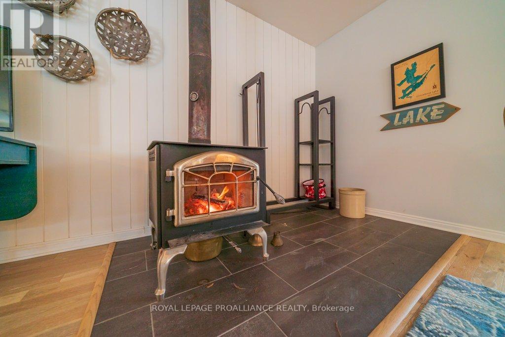 2087 B Grindstone Lake Road, Frontenac, Ontario  K0H 2M0 - Photo 22 - X12550140