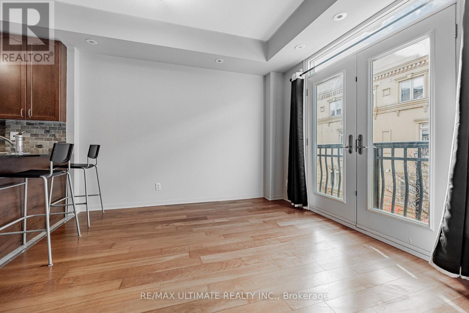 Th21 - 68 Carr Street, Toronto, Ontario  M5T 1B7 - Photo 7 - C12562036