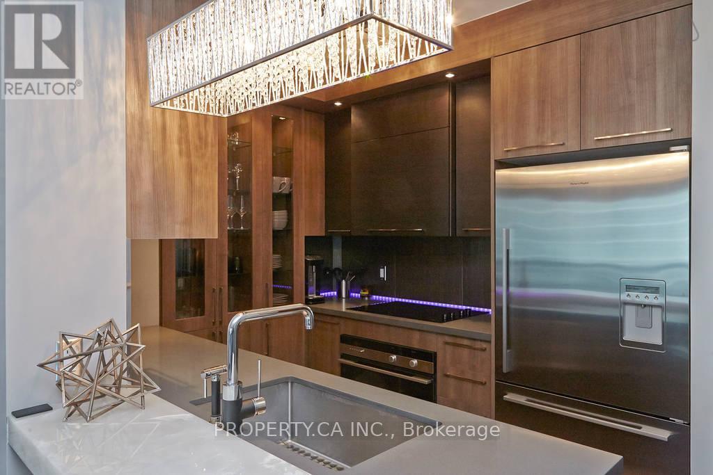 3604 - 10 Yonge Street, Toronto, Ontario  M5E 1R4 - Photo 2 - C12562822