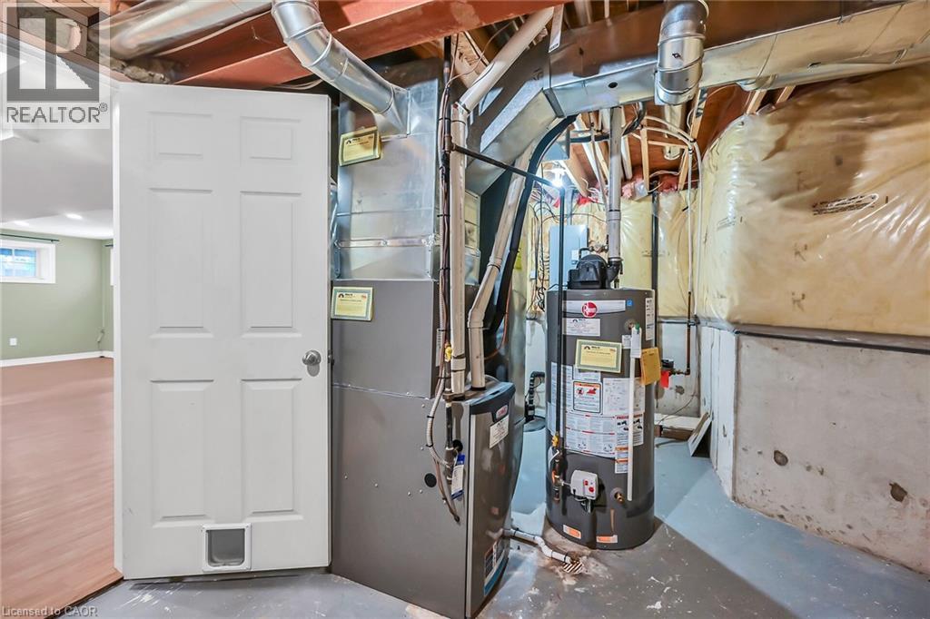 7 Goldenview Court, Waterdown, Ontario  L8B 0L2 - Photo 42 - 40757507