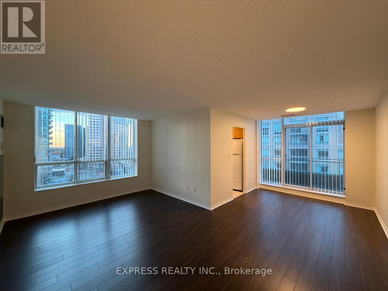 Ph05 - 39 Pemberton Avenue, Toronto, Ontario  M2M 4L6 - Photo 2 - C12562890