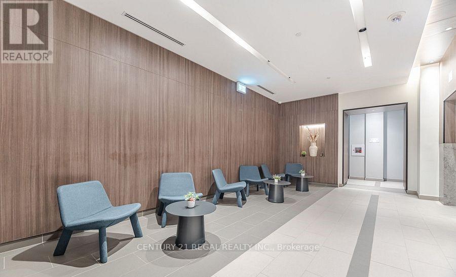 207 - 1787 St Clair Ave W. Avenue, Toronto, Ontario  M6N 0B7 - Photo 27 - W12561660