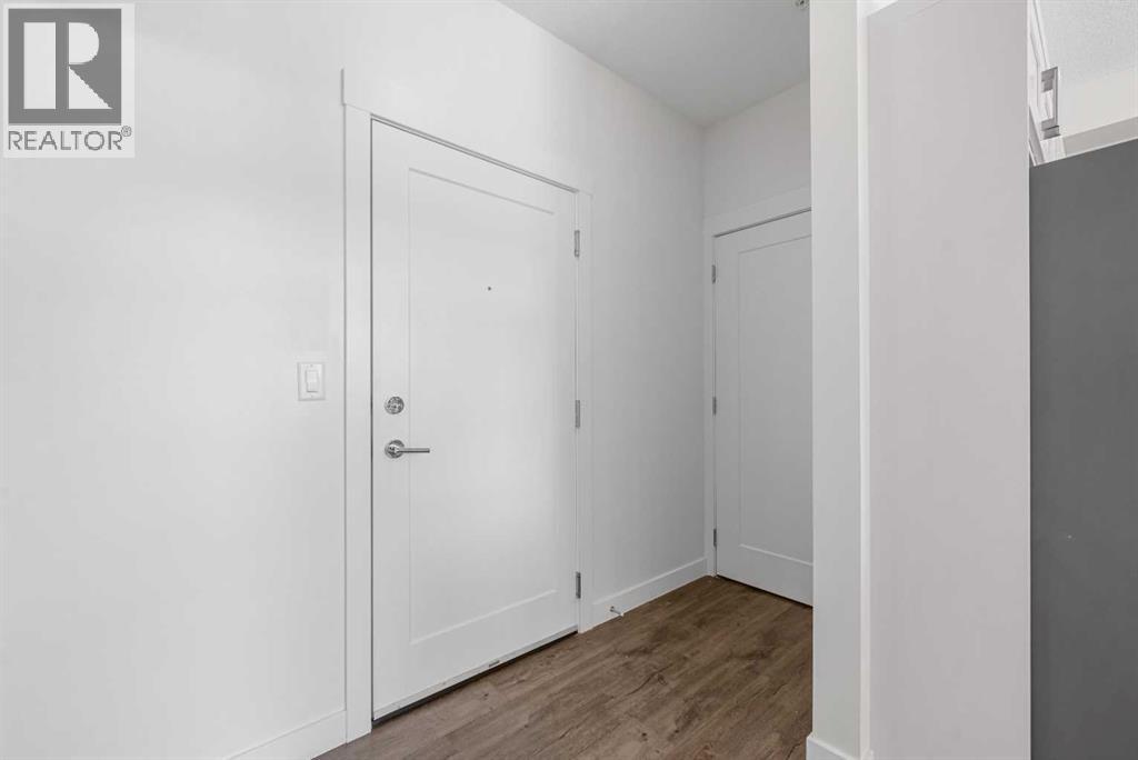 211, 10 Walgrove  Se, Calgary, Alberta  T2X 4E3 - Photo 4 - A2270785