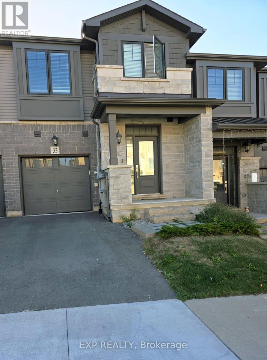 33 Hollywood Court, Cambridge, Ontario N1R 0C7 - Photo 2 - X12455626