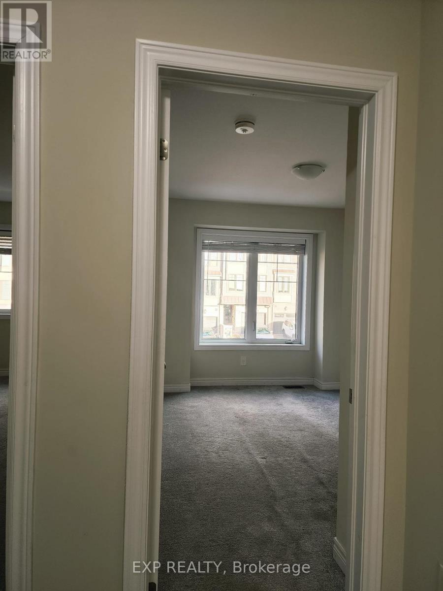 33 Hollywood Court, Cambridge, Ontario N1R 0C7 - Photo 16 - X12455626