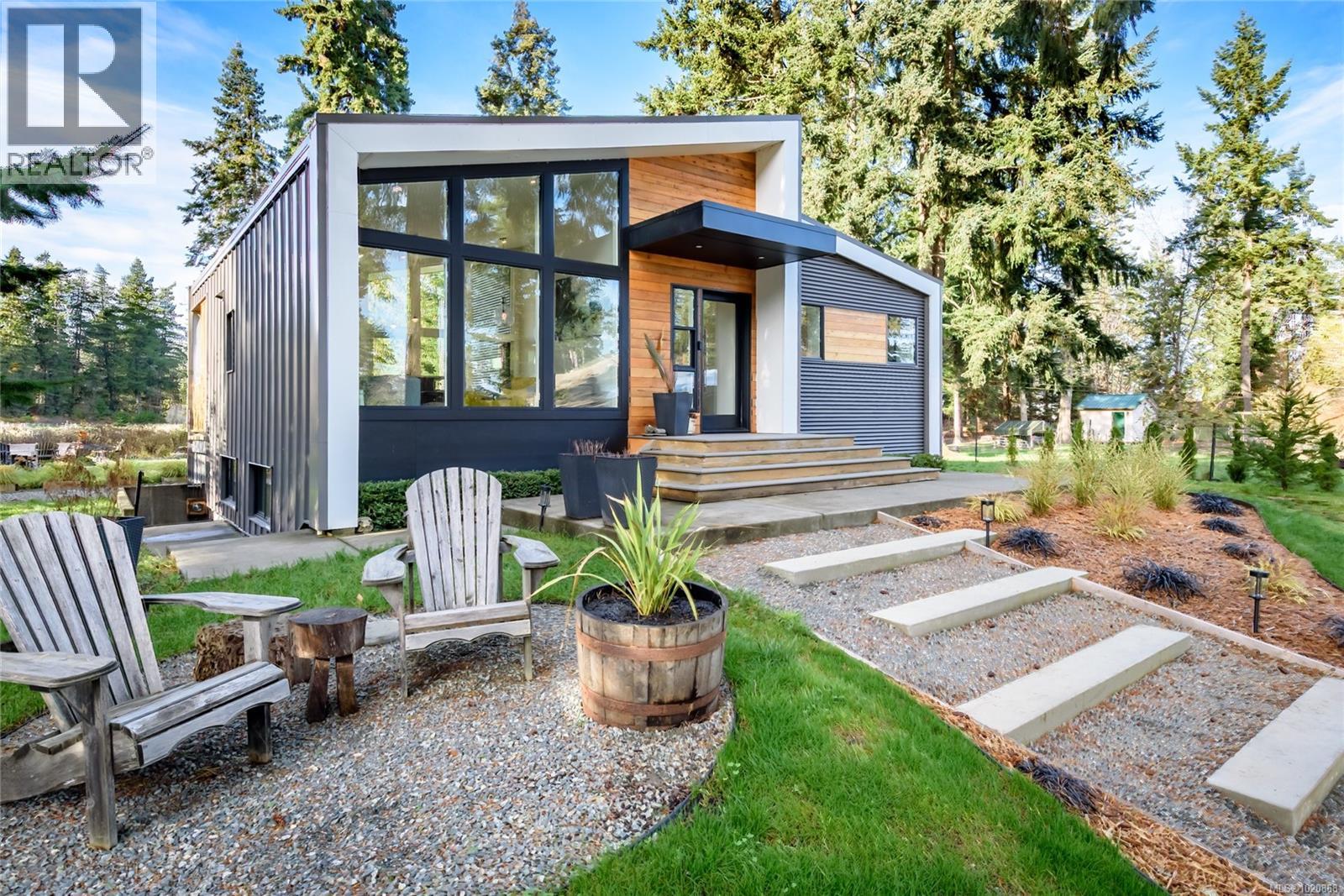 4137 Gartley Point Rd, Royston, British Columbia  V9N 9T3 - Photo 12 - 1020868