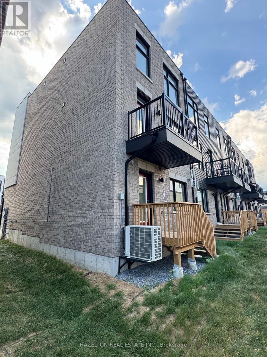 11 Pegler Street, Ajax, Ontario  L1S 7M3 - Photo 32 - E12384444