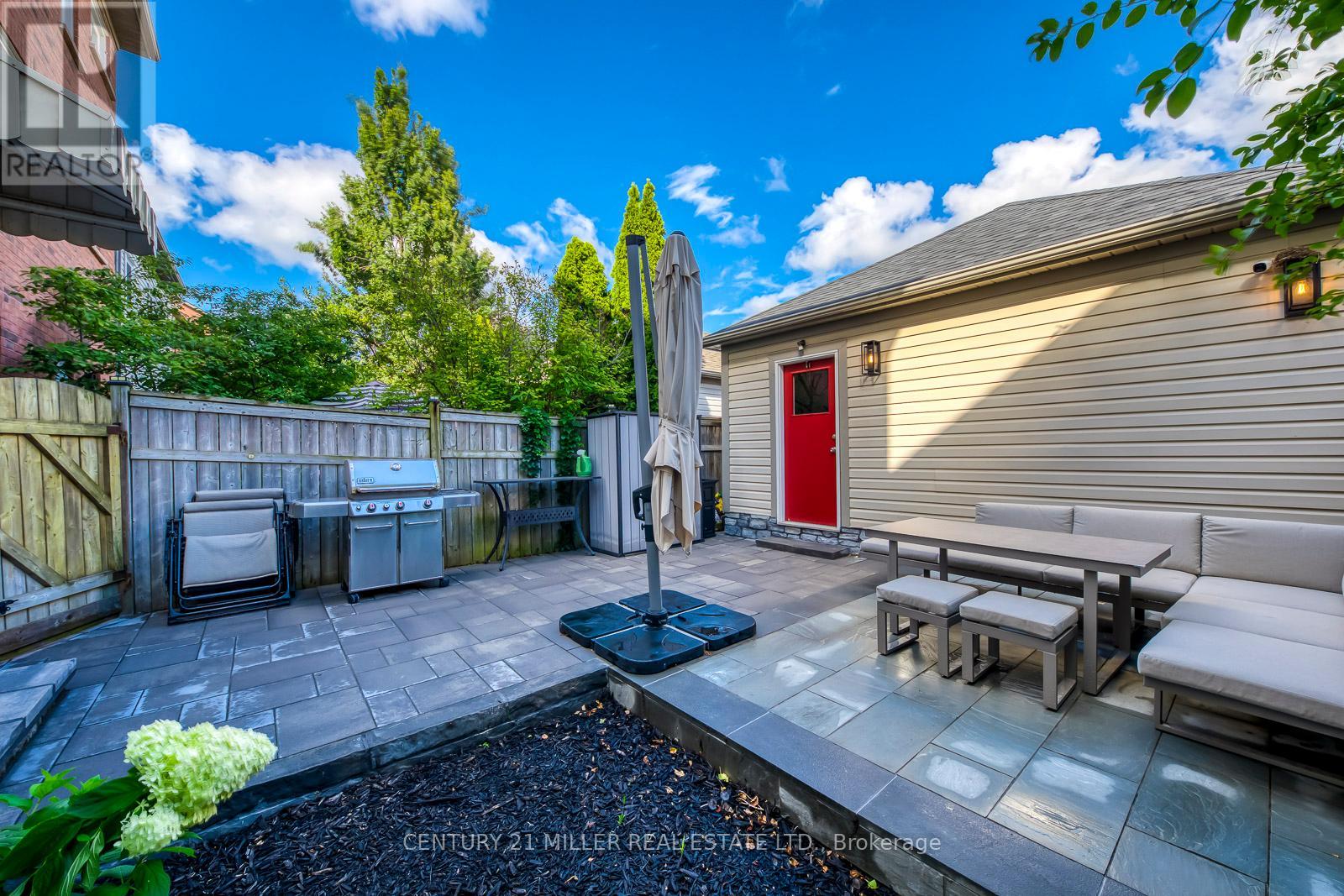 215 Roxton Road, Oakville, Ontario  L6H 6M9 - Photo 47 - W12368928