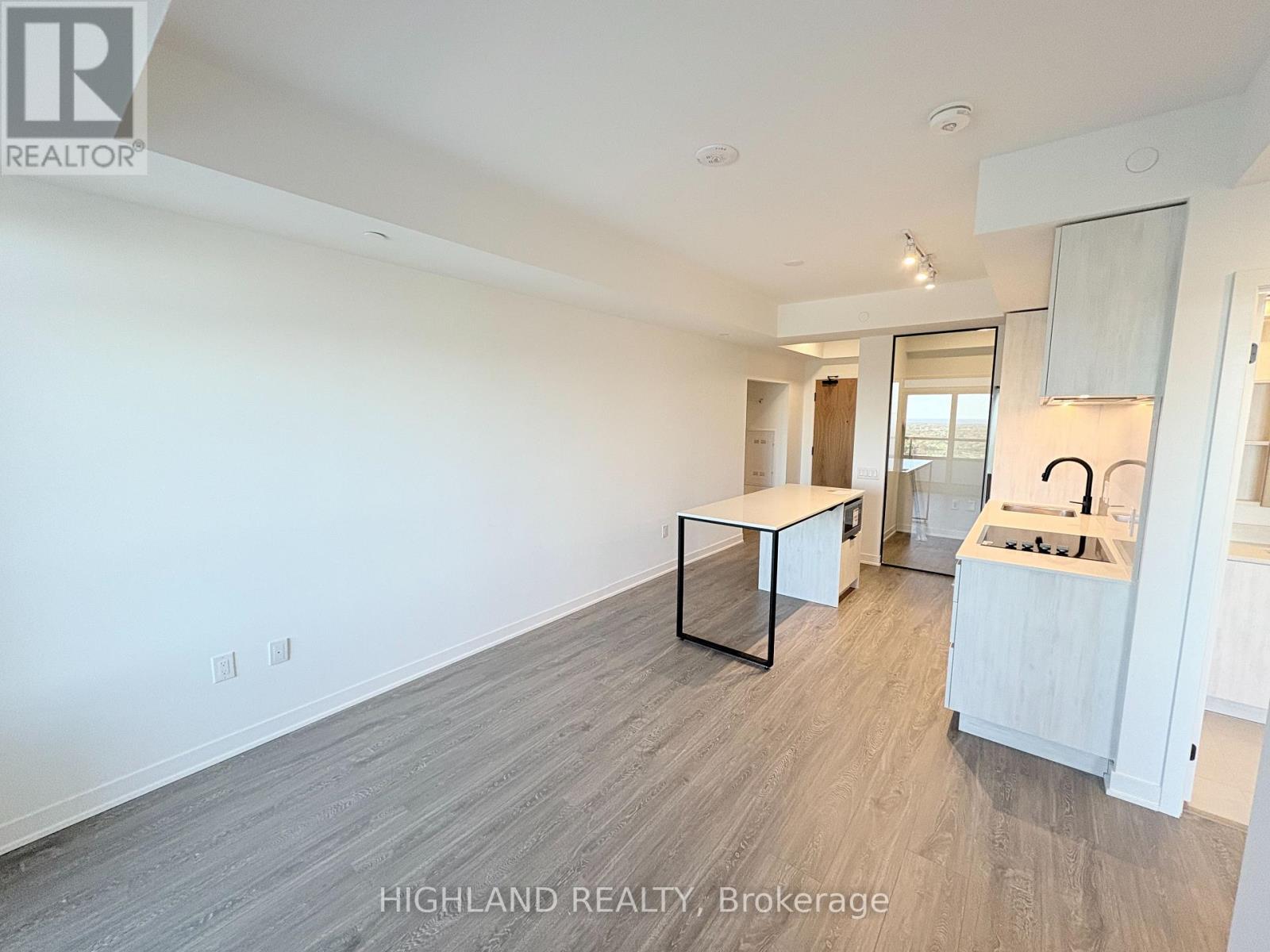 2612 - 2495 Eglinton Avenue W, Mississauga, Ontario  L5M 2T2 - Photo 8 - W12494446