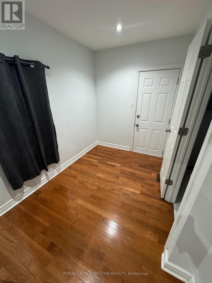 796 Ossington Avenue, Toronto, Ontario  M6G 3V1 - Photo 9 - W12555460