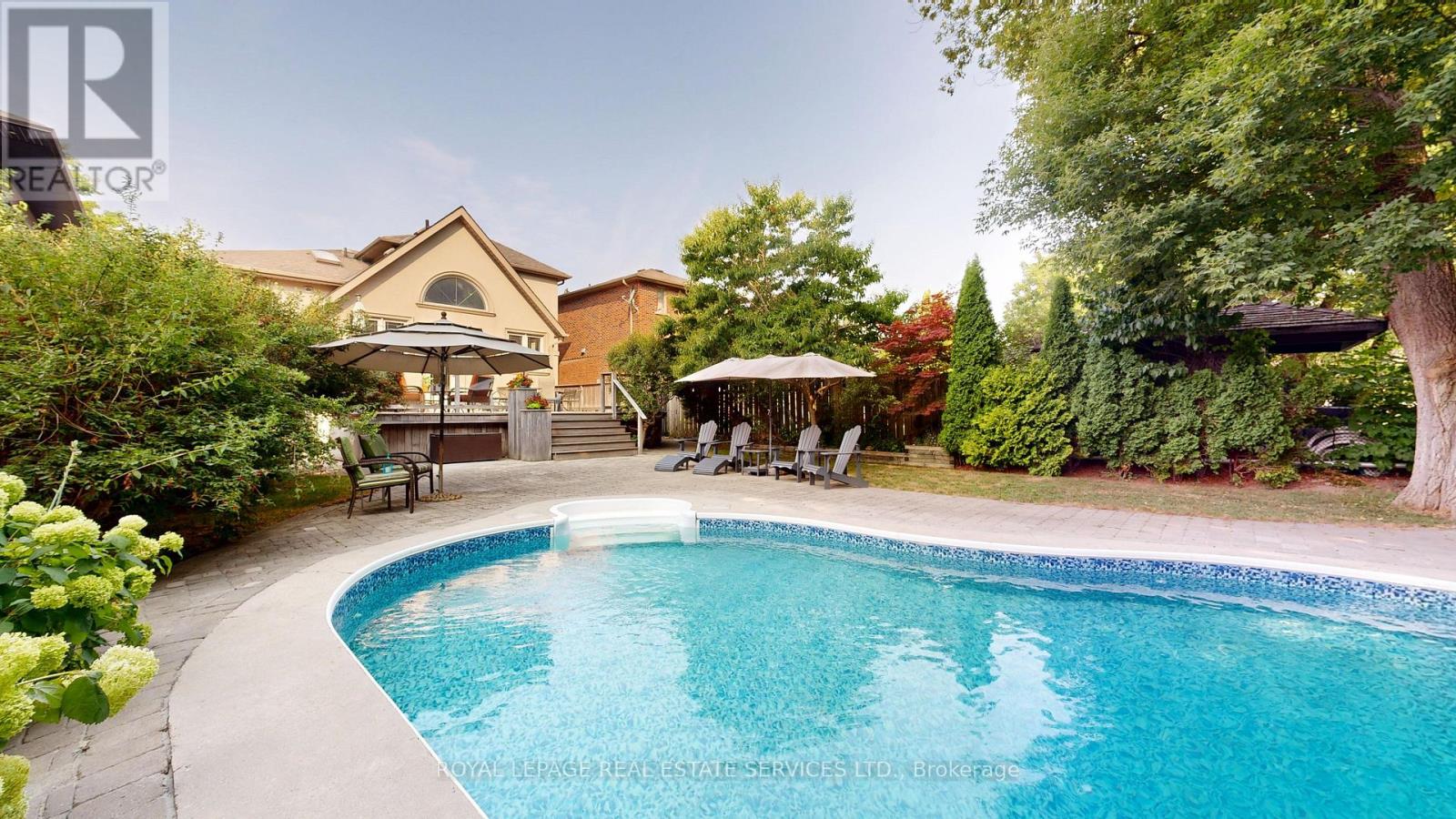 105 Botfield Avenue, Toronto, Ontario M9B 4E6 - Photo 47 - W12528948