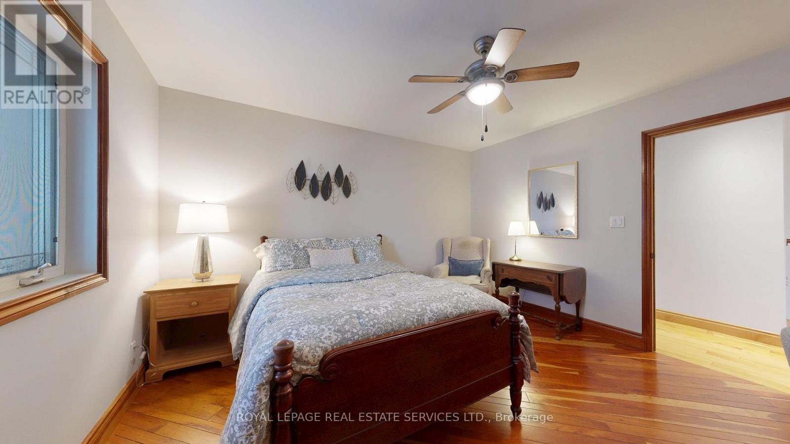 105 Botfield Avenue, Toronto, Ontario M9B 4E6 - Photo 25 - W12528948